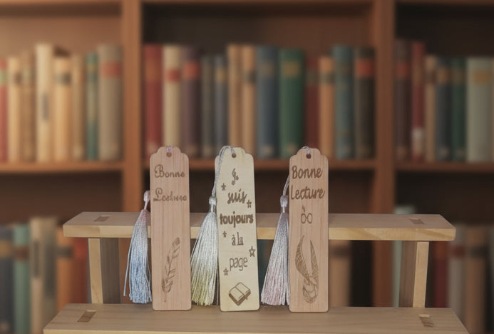 Marque-page en bois personnalisé